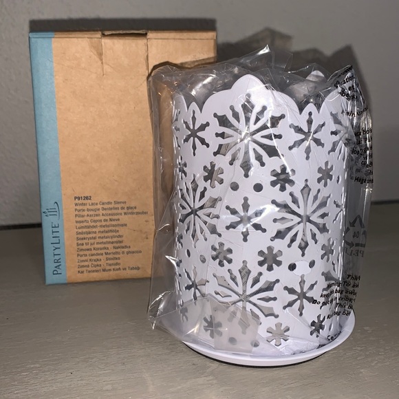 PartyLite Winter Lace Candle Sleeve